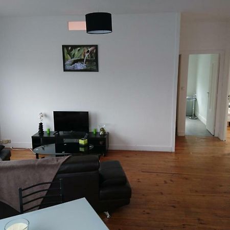 Appartement De 79 M² A 500 Metres De La Cure Jonzac Exterior photo